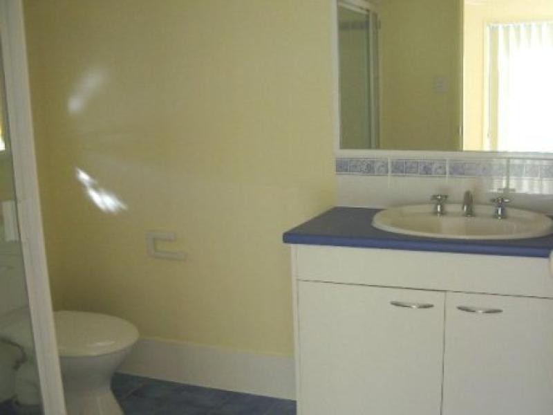 5 BURKE CLOSE, Sippy Downs QLD 4556