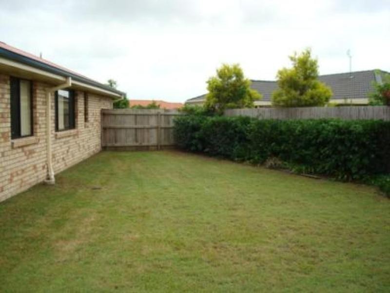 5 BURKE CLOSE, Sippy Downs QLD 4556