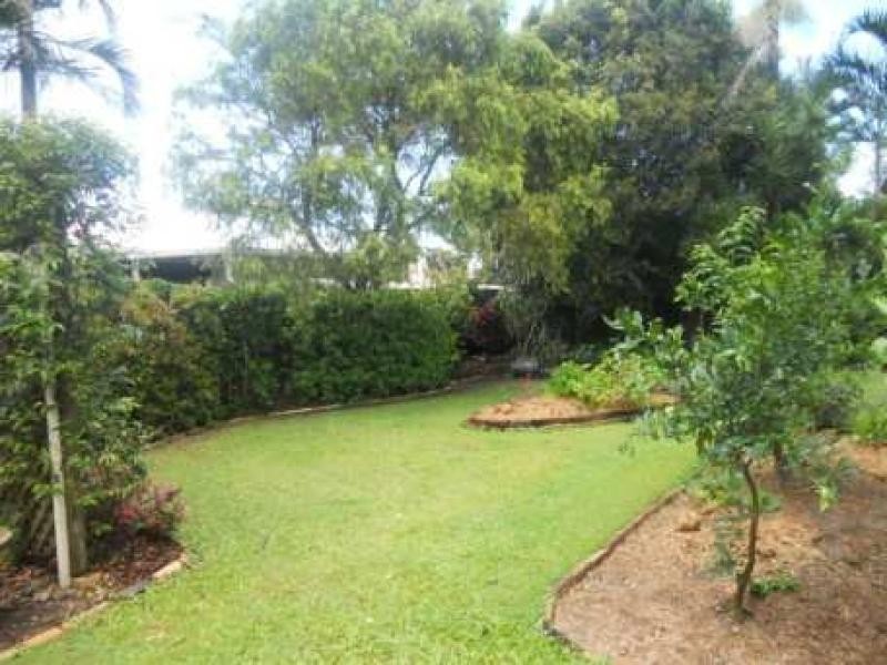 135 Nicklin Way, Warana QLD 4575