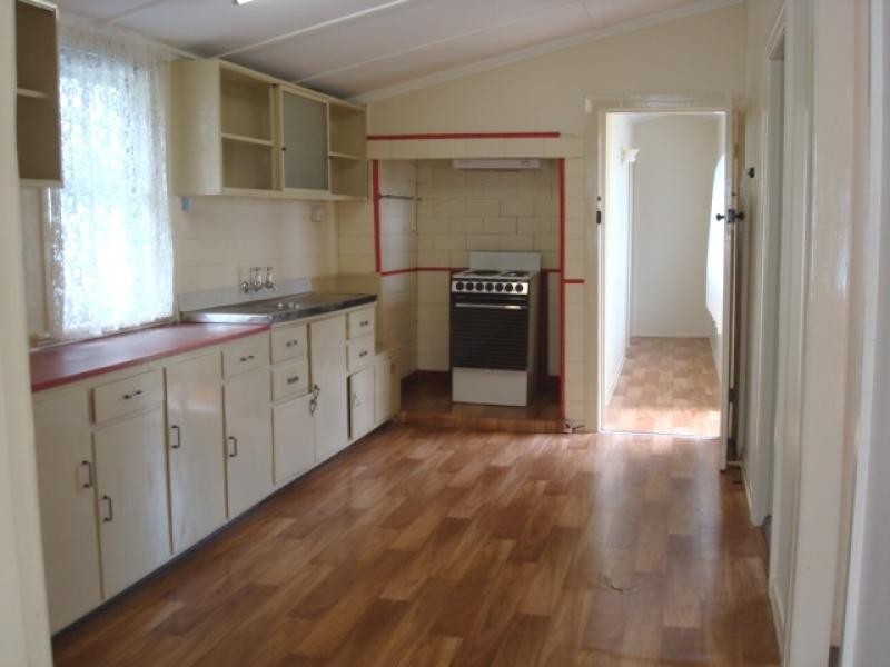 113 Bradman Avenue, Maroochydore QLD 4558