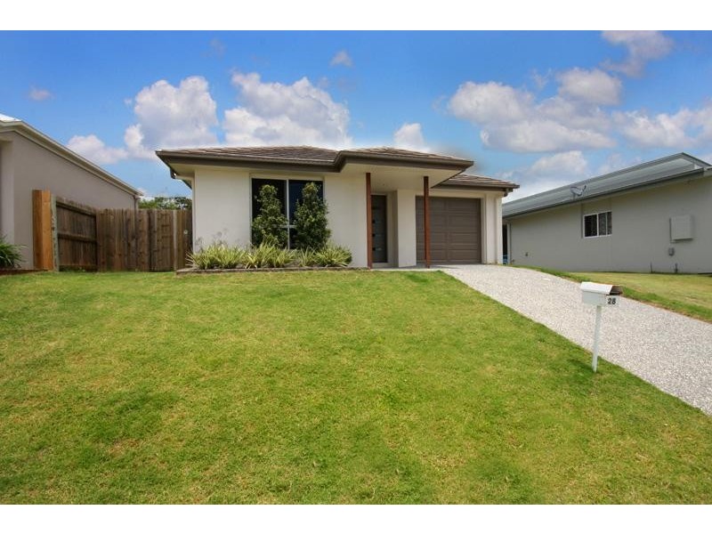28 Quinine Cres, Mountain Creek QLD 4557