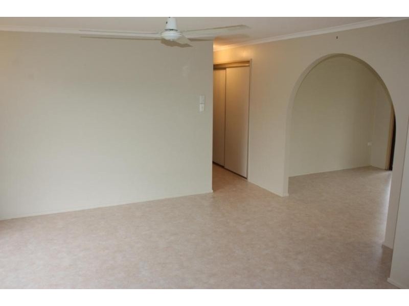 36 CAREEN STREET, Battery Hill QLD 4551