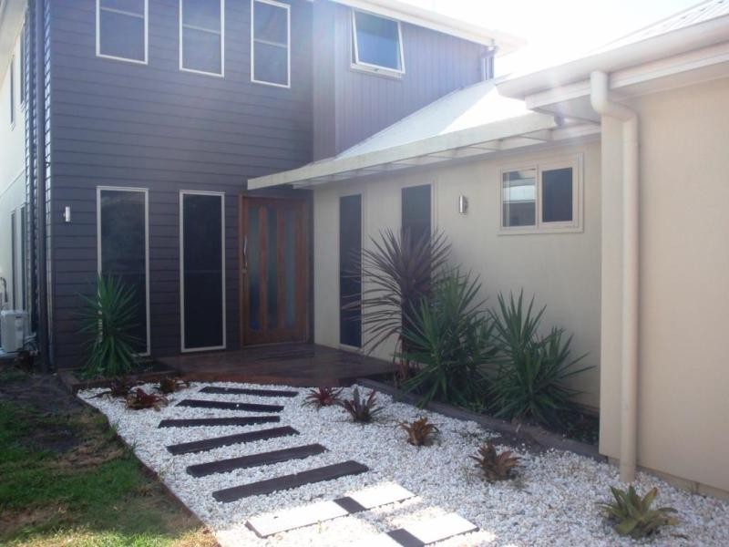 10 WHITE CEDAR DRIVE, Meridan Plains QLD 4551