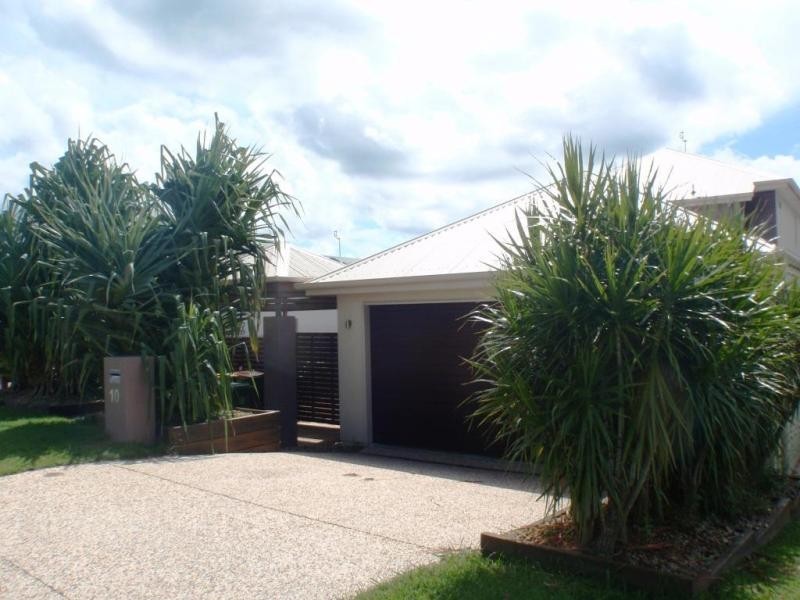 10 WHITE CEDAR DRIVE, Meridan Plains QLD 4551