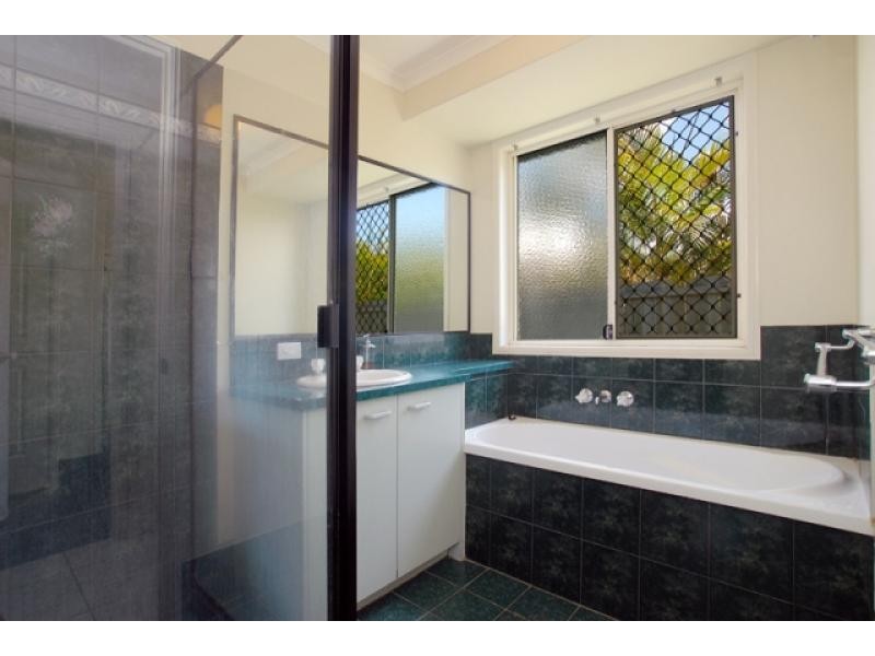 22 SWEETBRUSH PLACE, Mountain Creek QLD 4557