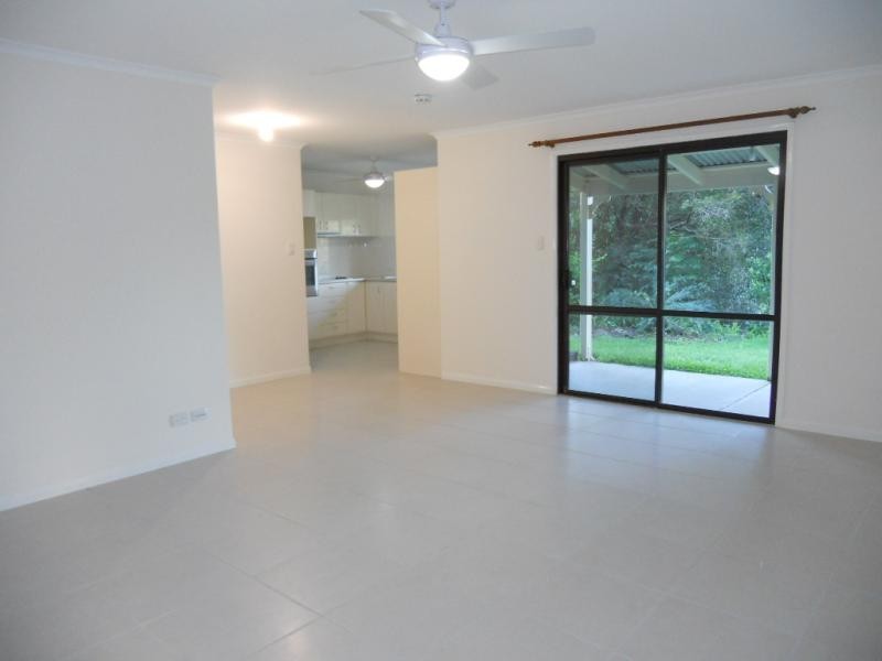 33 KERRS LANE, Coes Creek QLD 4560