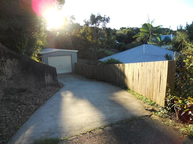 33 KERRS LANE, Coes Creek QLD 4560