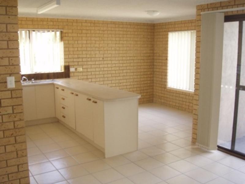 Unit 2/22 KALINDA AVENUE, Mooloolaba QLD 4557