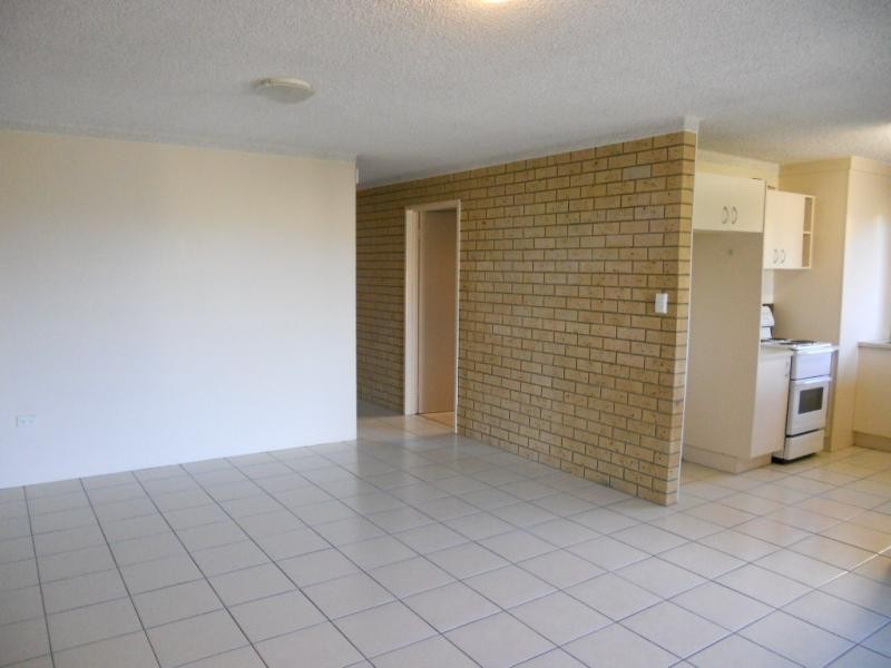 Unit 2/22 KALINDA AVENUE, Mooloolaba QLD 4557