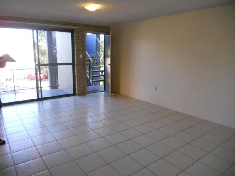 Unit 2/22 KALINDA AVENUE, Mooloolaba QLD 4557