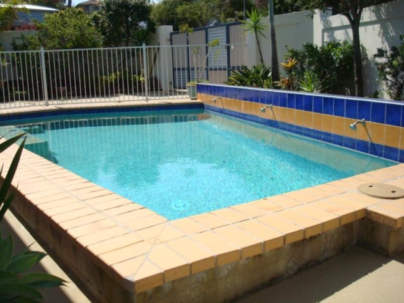 10 Parkway Drive, Mooloolaba QLD 4557