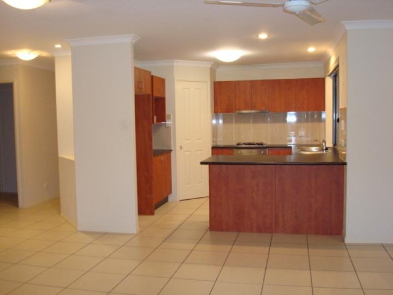 16 Linacre Street, Sippy Downs QLD 4556