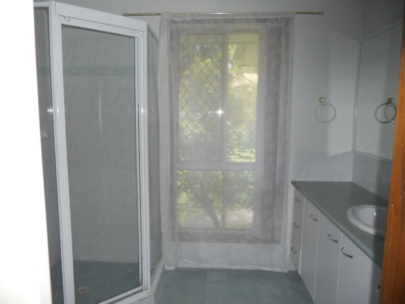 27 GARDENVALE DRIVE, Coes Creek QLD 4560