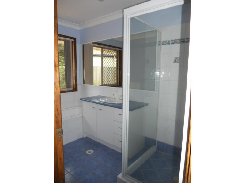 27 GARDENVALE DRIVE, Coes Creek QLD 4560