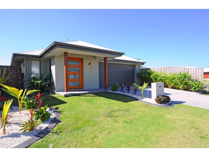 4 SKUA PLACE, Mountain Creek QLD 4557