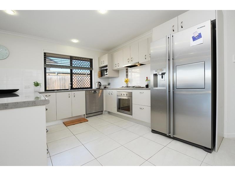 4 SKUA PLACE, Mountain Creek QLD 4557