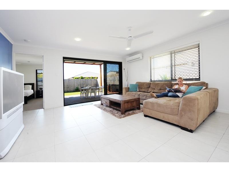 4 SKUA PLACE, Mountain Creek QLD 4557