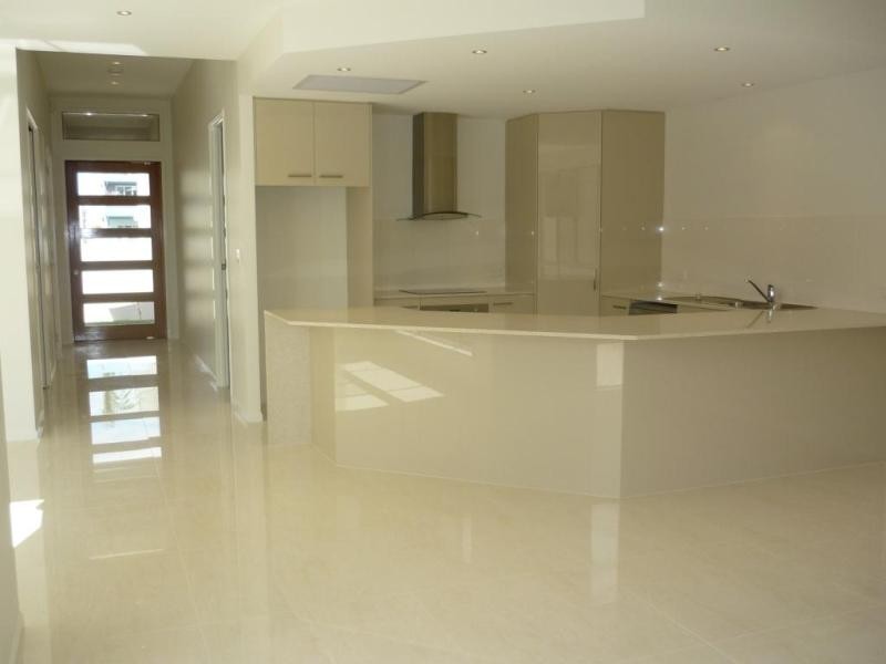 3 NEVIS STREET, Kawana Island QLD 4575