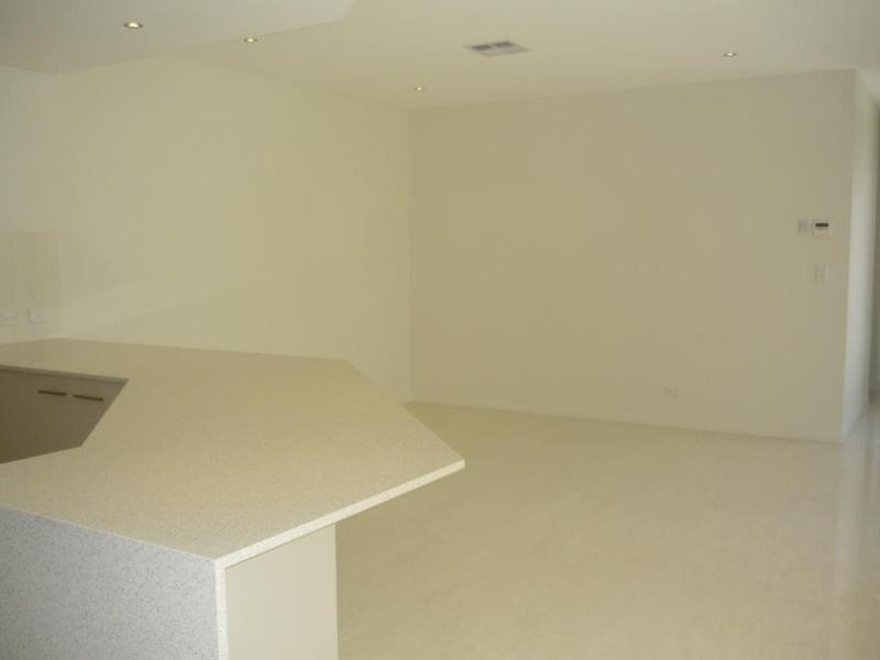 3 NEVIS STREET, Kawana Island QLD 4575