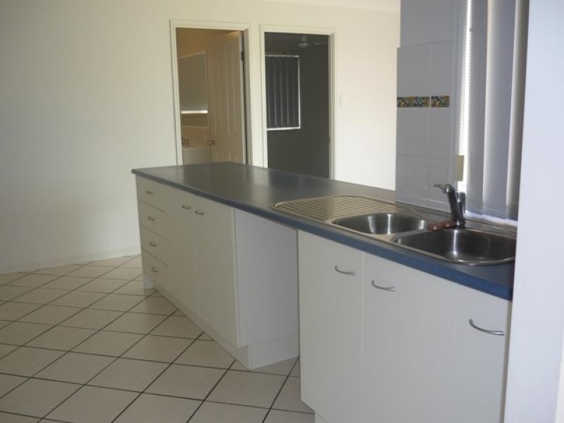 16 Trinity Crescent, Sippy Downs QLD 4556