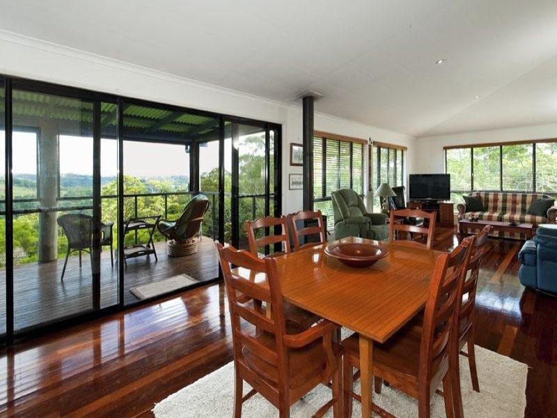 21 Rosella Road, Maleny QLD 4552