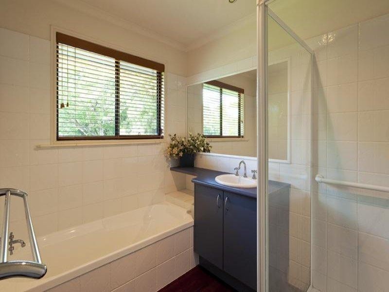 21 Rosella Road, Maleny QLD 4552