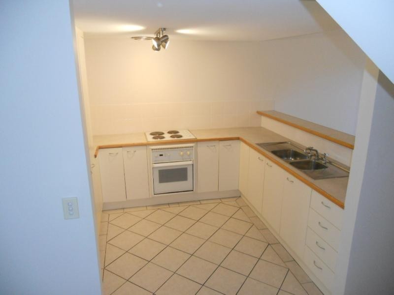 13/89 BUNDILLA BLVD, Mountain Creek QLD 4557