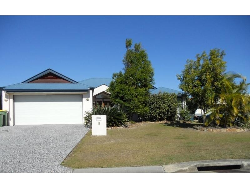 8 DOMINICA PLACE, Kawana Island QLD 4575