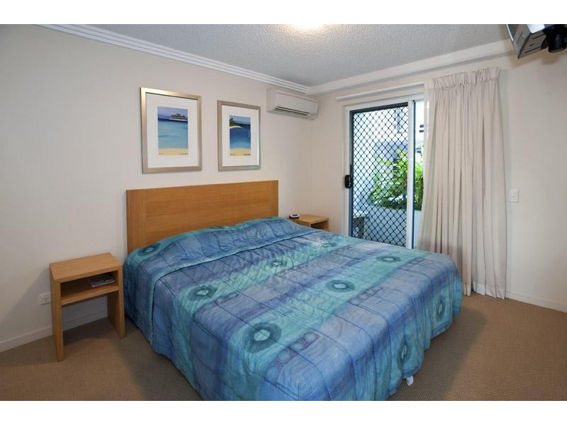 Unit 5/12 “Ocean Vista” Edward St, Alexandra Headland QLD 4572