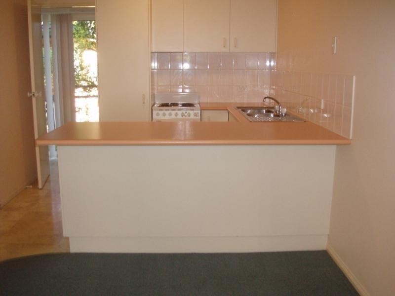 Unit 4/35 Baden Powell Street, Maroochydore QLD 4558