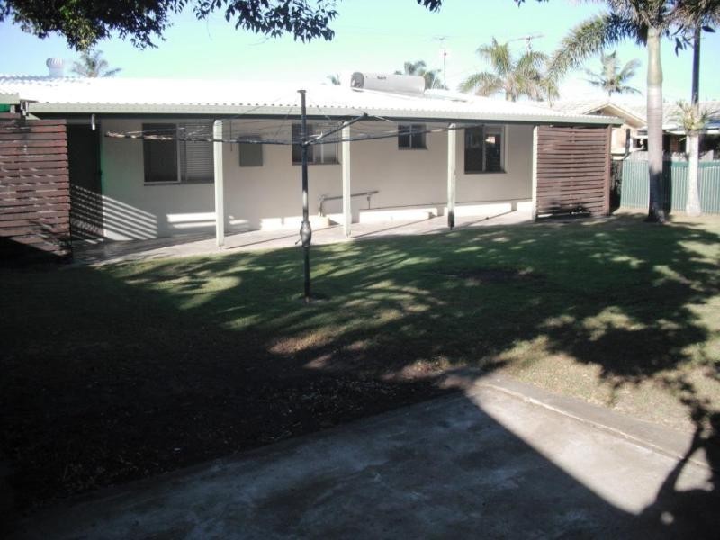 25 NARAMBI STREET, Warana QLD 4575