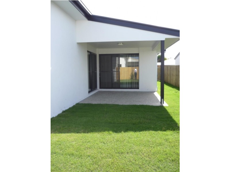 17 PEPPERMINT CRES, Sippy Downs QLD 4556