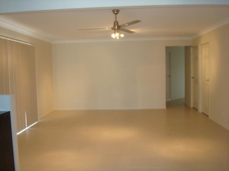 23 IMAGINATION DRIVE, Nambour QLD 4560