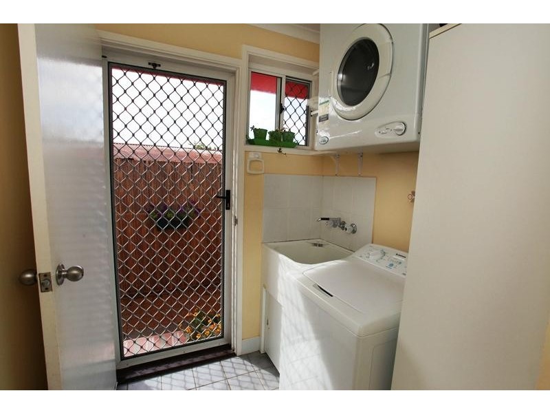 Unit 2/31 Gibson Street, Maroochydore QLD 4558