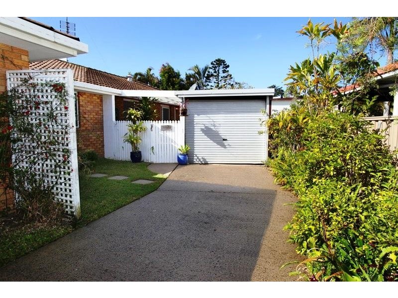 Unit 2/31 Gibson Street, Maroochydore QLD 4558