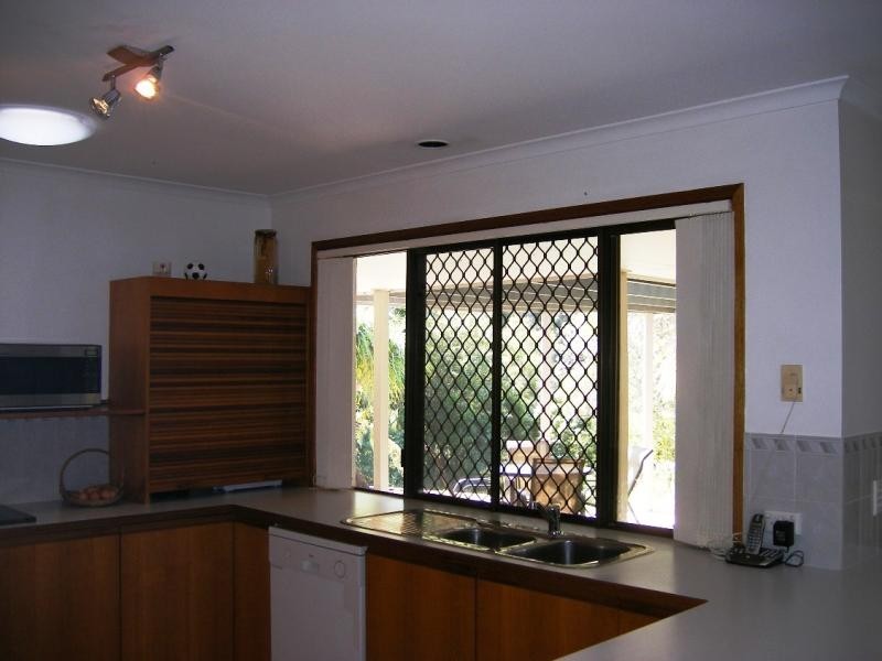Rosemount QLD 4560