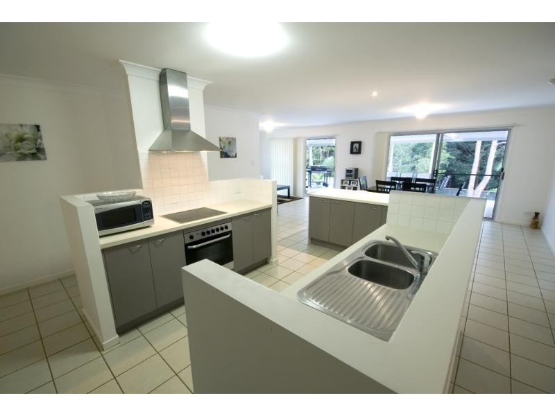 10 MERRIMAN COURT, Palmwoods QLD 4555