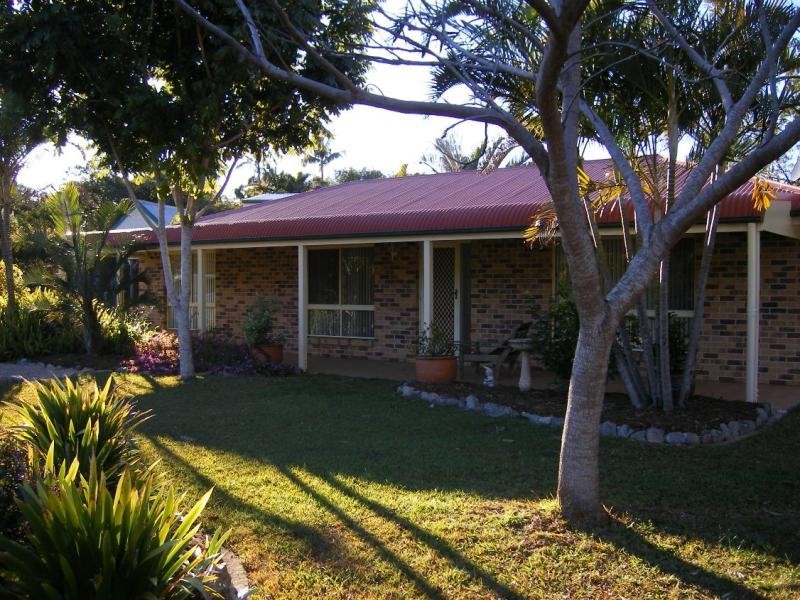 11 Tamarin Drive, Mapleton QLD 4560