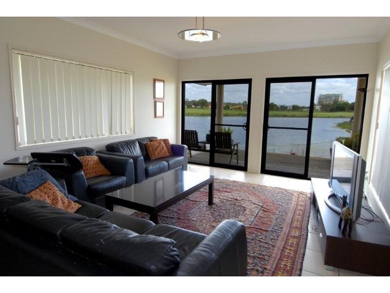 107 Mahogany Drive, Pelican Waters QLD 4551