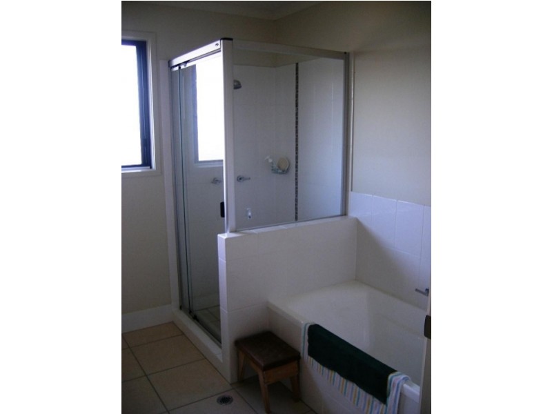 5 Bright Court, Burnside QLD 4560