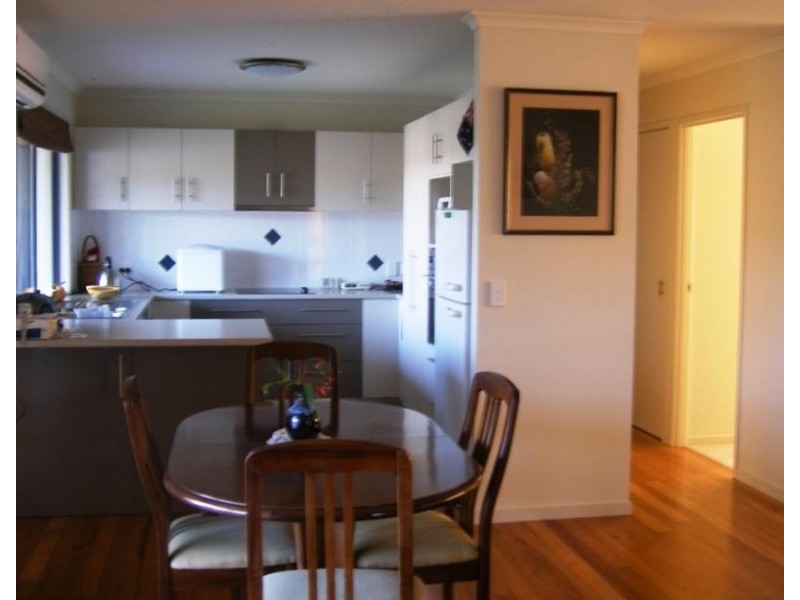 5 Bright Court, Burnside QLD 4560