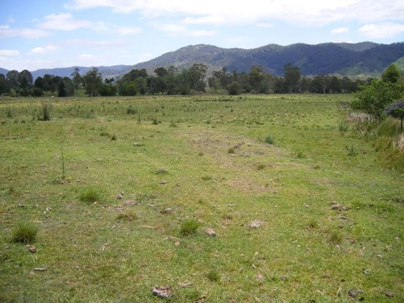 Cambroon QLD 4552