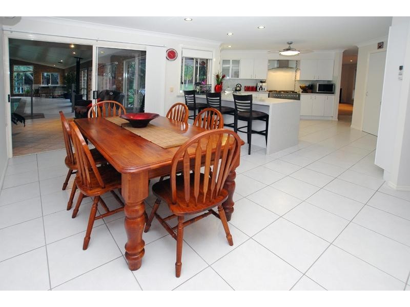 213 GLENVIEW ROAD, Glenview QLD 4553