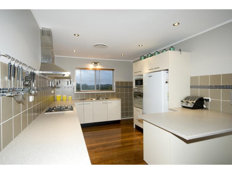 42 KERRS LANE, Coes Creek QLD 4560