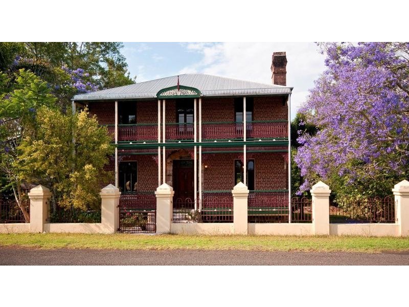 498 Mountain View Road, Maleny QLD 4552