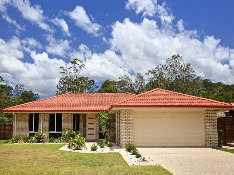 7 Maddock Avenue, Mooloolah Valley QLD 4553