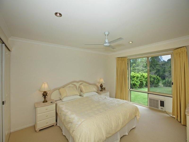 7 Maddock Avenue, Mooloolah Valley QLD 4553