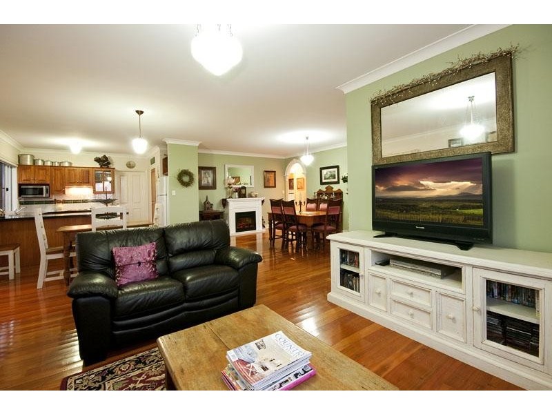 42 McCarthy Shute Road, Maleny QLD 4552