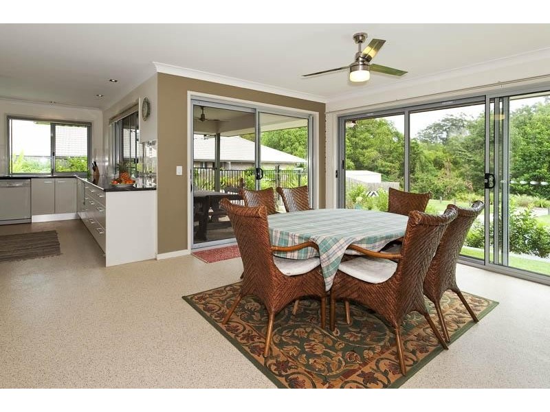 2 BUNYA PINE PLACE, Woombye QLD 4559