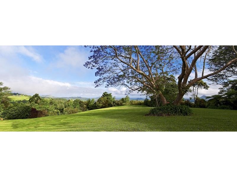 447 Mountain View Road, Maleny QLD 4552